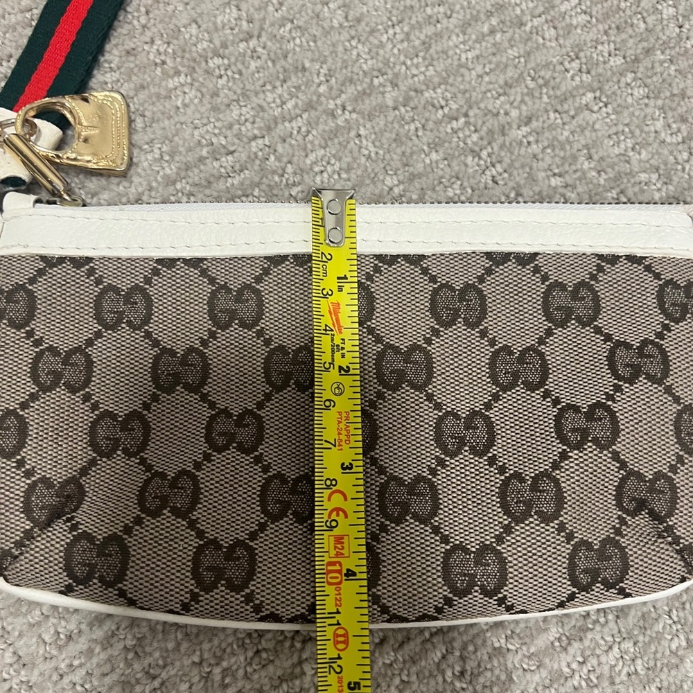 Gucci GG canvas Wristlet/ Pouch - Picture 7 of 7